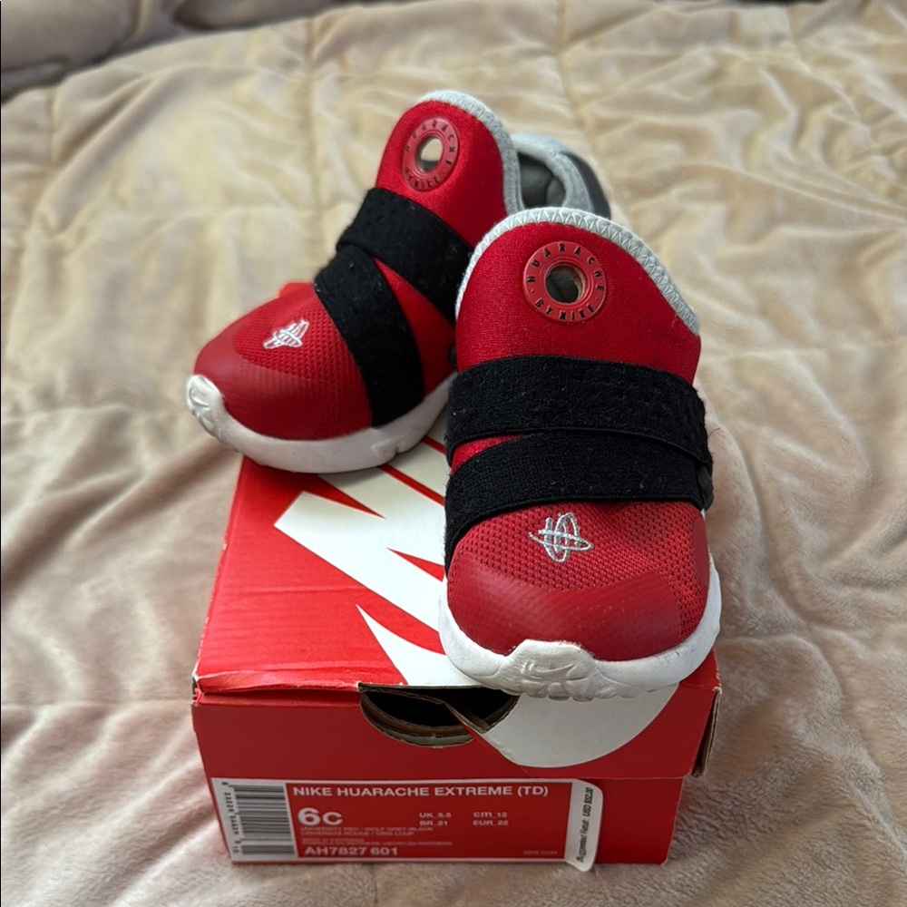 Nike Huarache Extreme Kids Shoes - Red